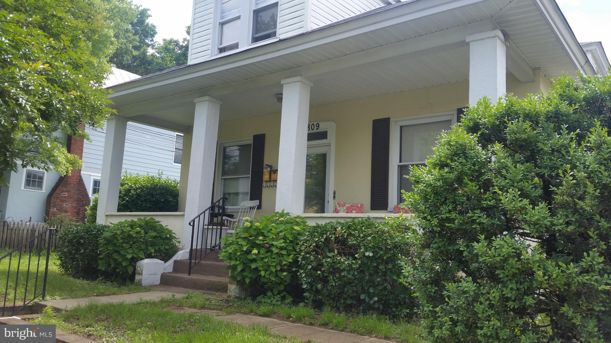 809 Bay Ridge Avenue, Unit 3 Annapolis, MD 21403 - Photo 13 of 16 Exterior front