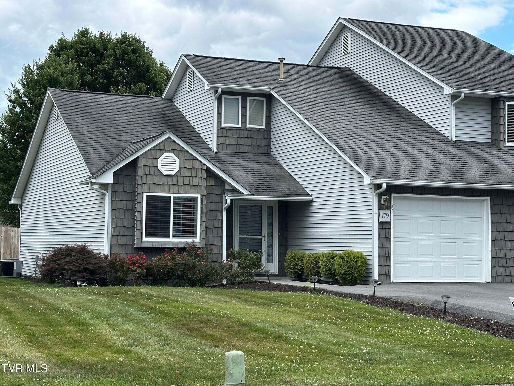 179 Timber Ridge Road Bristol, VA 24201 - Photo 2 of 15 Front2