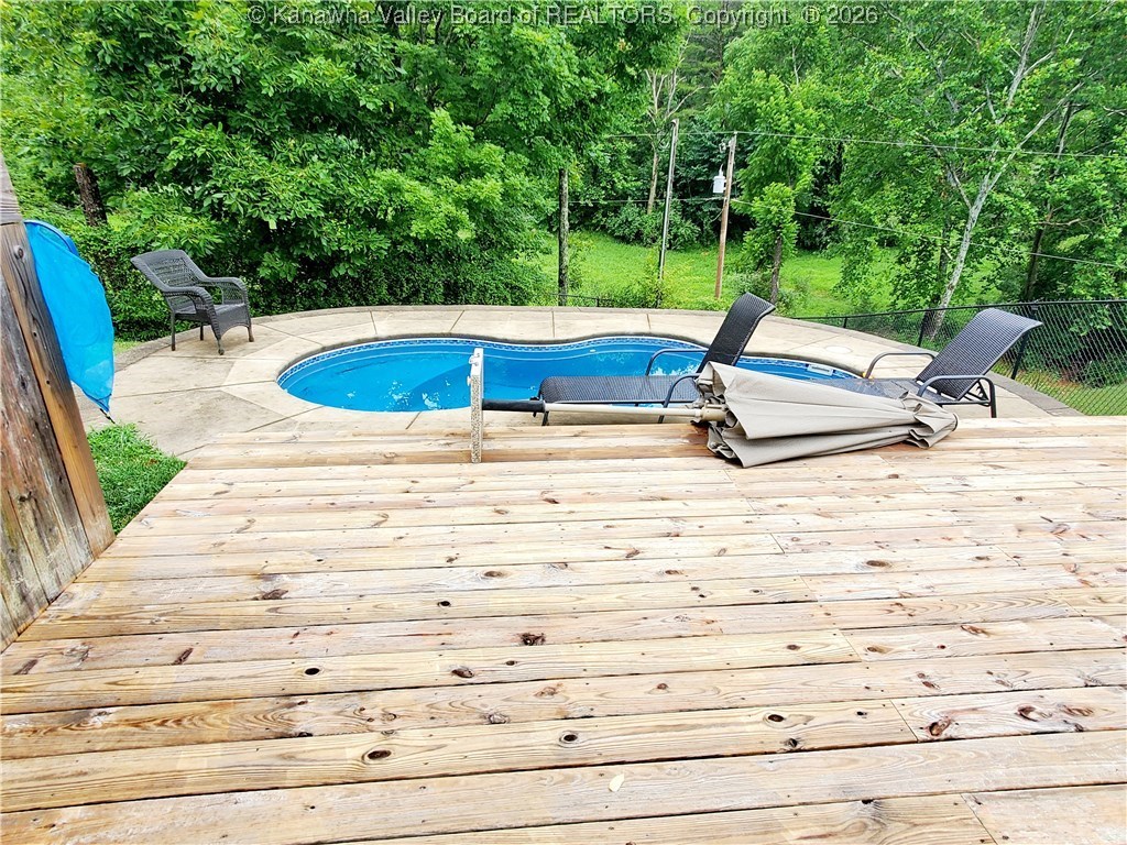 4967 Hartley Run Road Le Roy, WV 25252 - Photo 8 of 28 Gallery Image 8