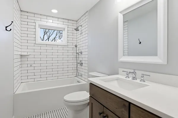 $795,000 | 56 Sherwood Hill Drive, Holden, MA 01520