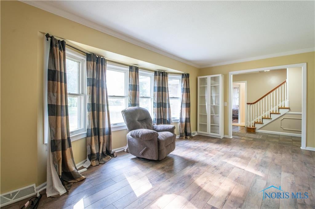 483 Canal Road Waterville, OH 43566 - Photo 7 of 47 Gallery Image 7