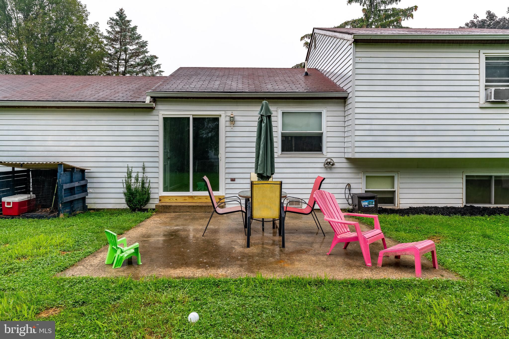 145 Pulte Road Lancaster, PA 17601 - Photo 20 of 26 Relaxing outdoor patio