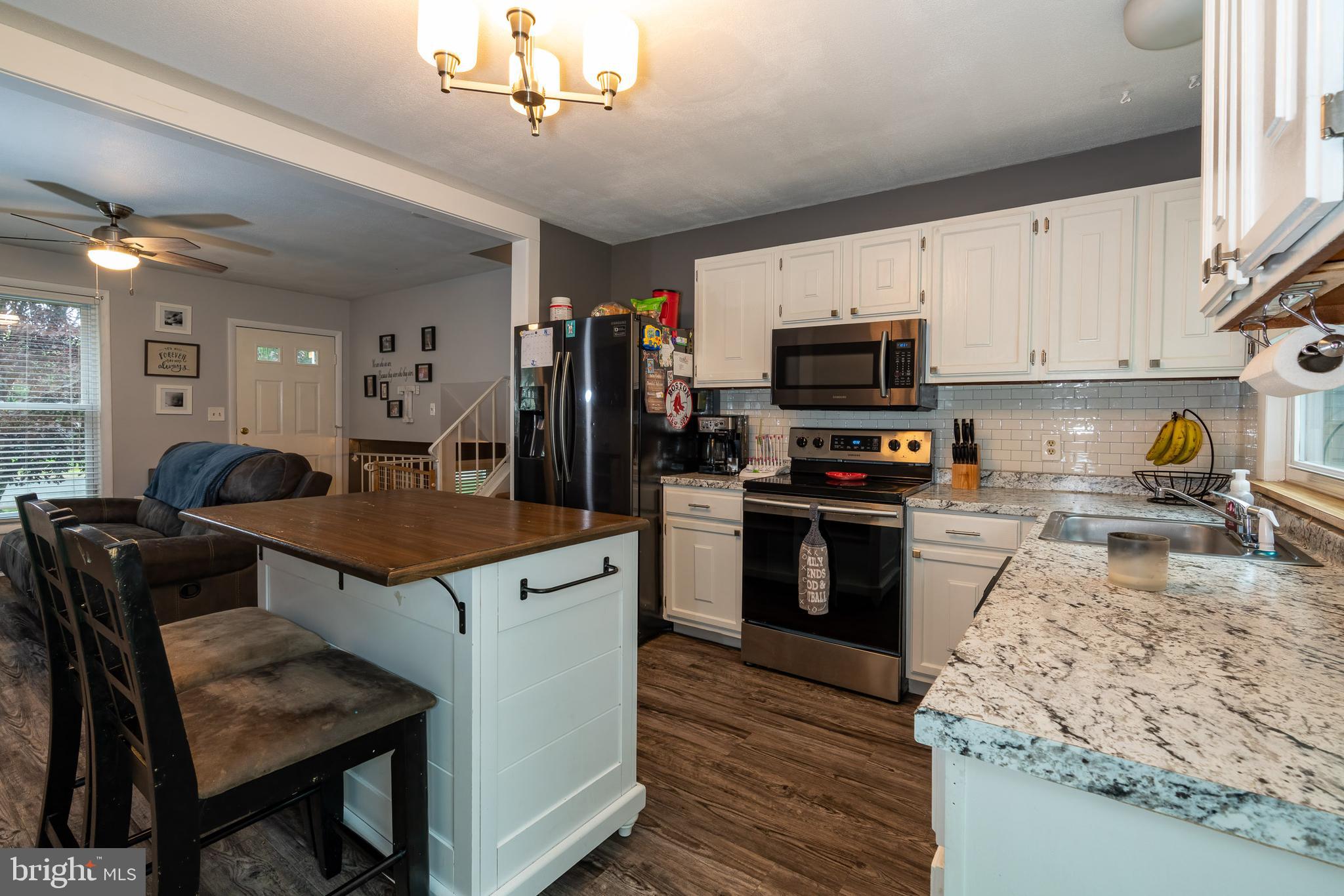 145 Pulte Road Lancaster, PA 17601 - Photo 8 of 26 Open first floor living