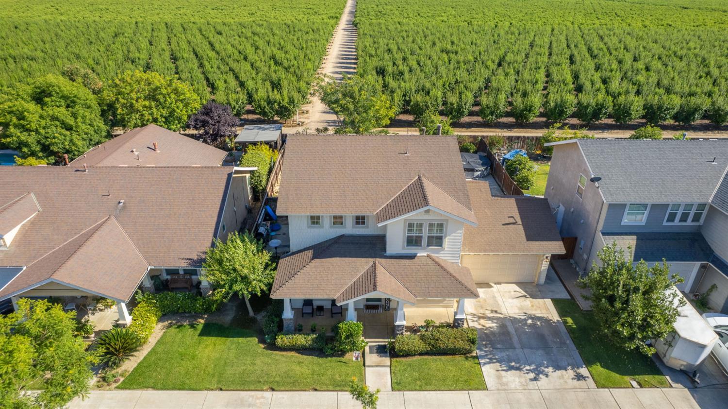 297 West Lilac Avenue Reedley, CA 93654 - Photo 53 of 63