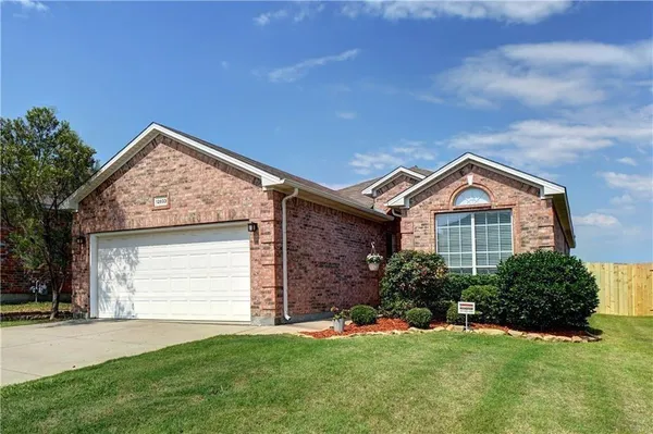 $2,300 | 12833 Danville Drive, Fort Worth, TX 76244
