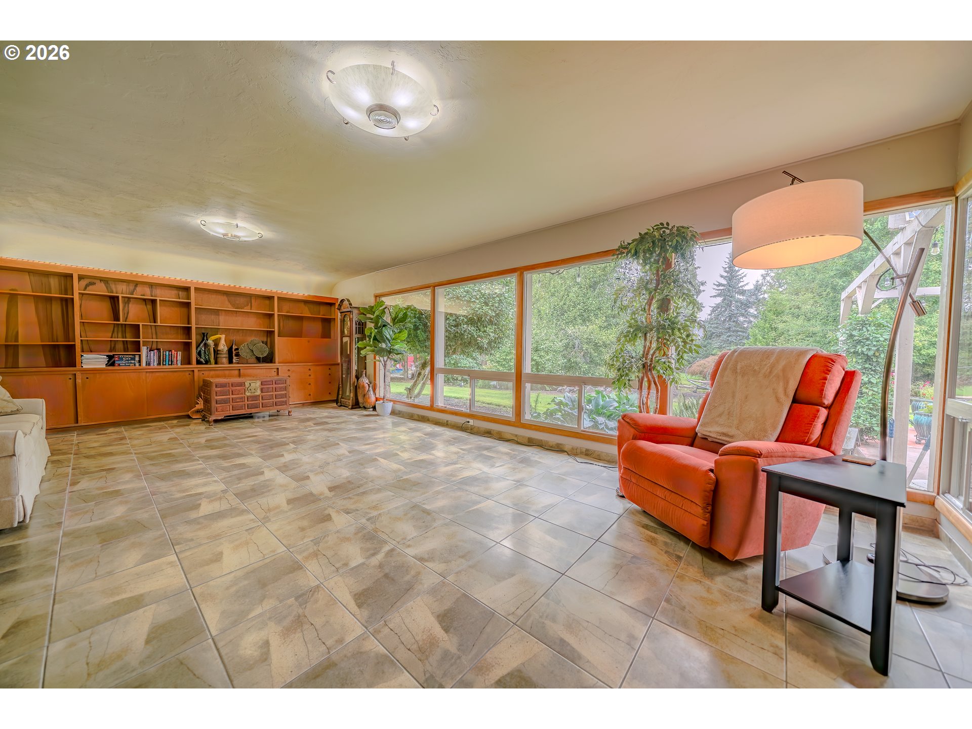 455 West High Street Stayton, OR 97383 - Photo 15 of 48 a living room with furniture and a large window