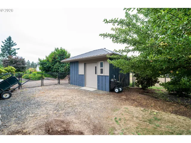 $839,900 | 455 West High Street, Stayton, OR 97383