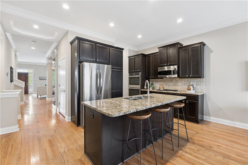 2723 Davis Oaks Way Decatur, GA 30033 - Photo 13 of 67