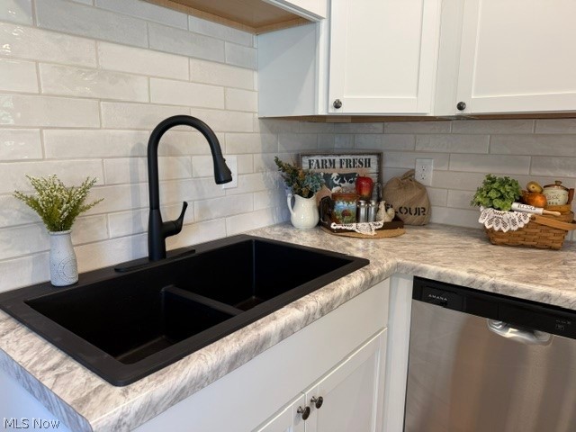 38849 Adkins Road Willoughby, OH 44094 - Photo 8 of 27 Kitchen
