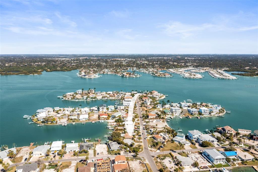 402 161st Avenue Redington Beach, FL 33708 - Photo 53 of 55