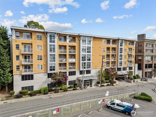 a car parked in front of a building