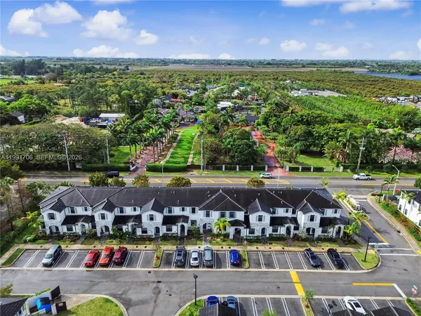 $469,999 | 14800 Southwest 183rd Terrace, Miami, FL 33177