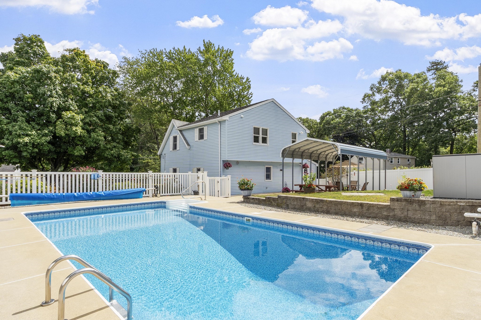 142 Bridle Road Billerica, MA 01821 - Photo 31 of 41 Gallery Image 31