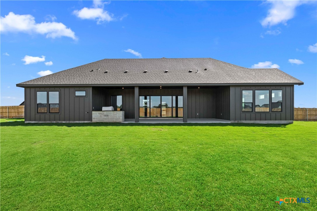 6842 Lacey Oak Road Salado, TX 76571 - Photo 5 of 39 Please note: These exterior photos are not of the actual home but are from a previously completed home with a similar floor plan. Finishes, features, and layout may vary.*