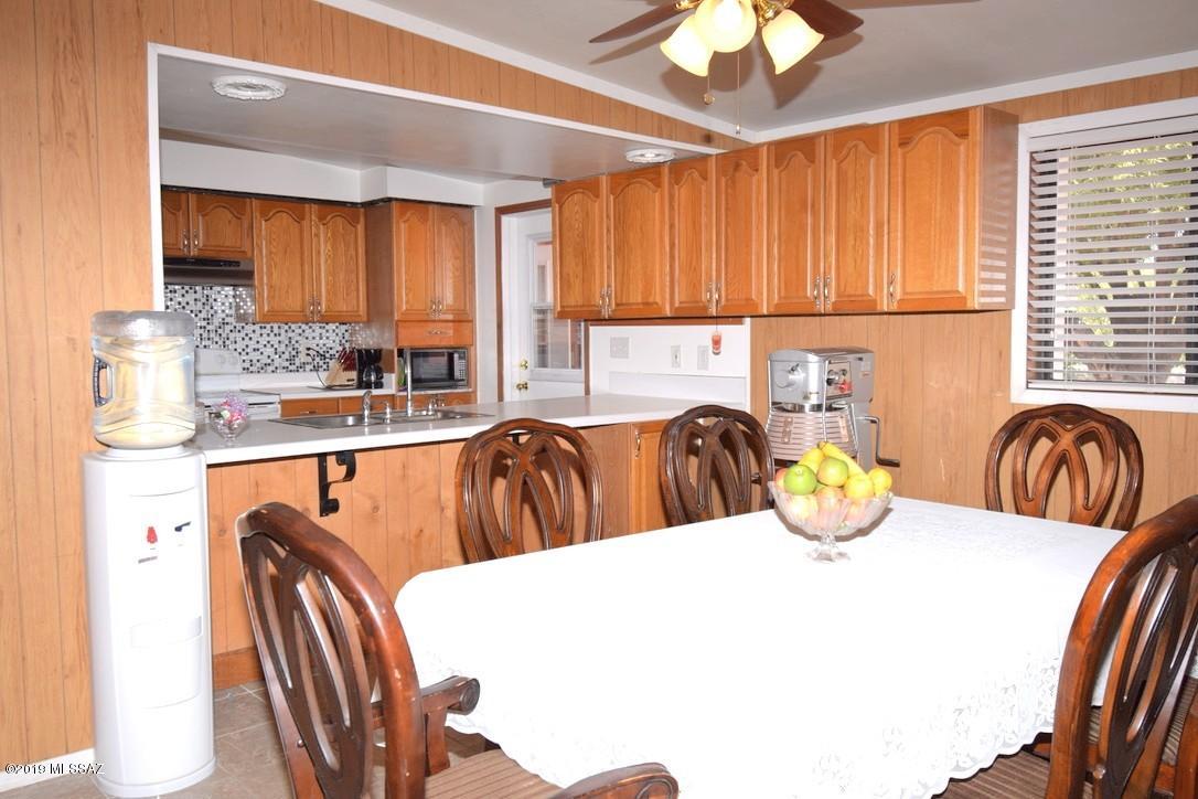 1458 West Roller Coaster Road Tucson, AZ 85704 - Photo 10 of 29 Gallery Image 10