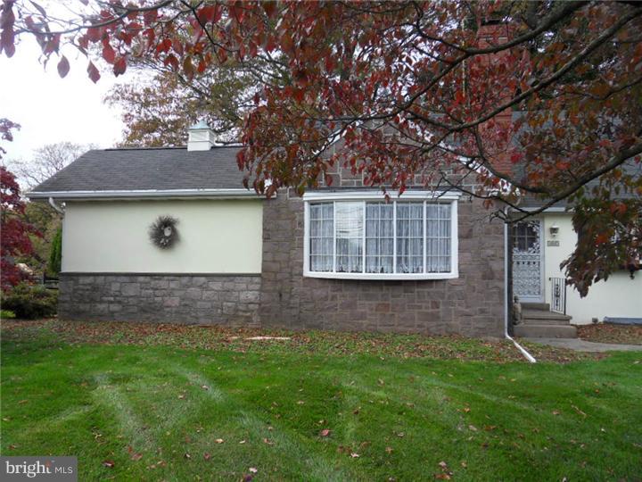185 Durham Road Newtown, PA 18940 - Photo 2 of 24 Exterior Front