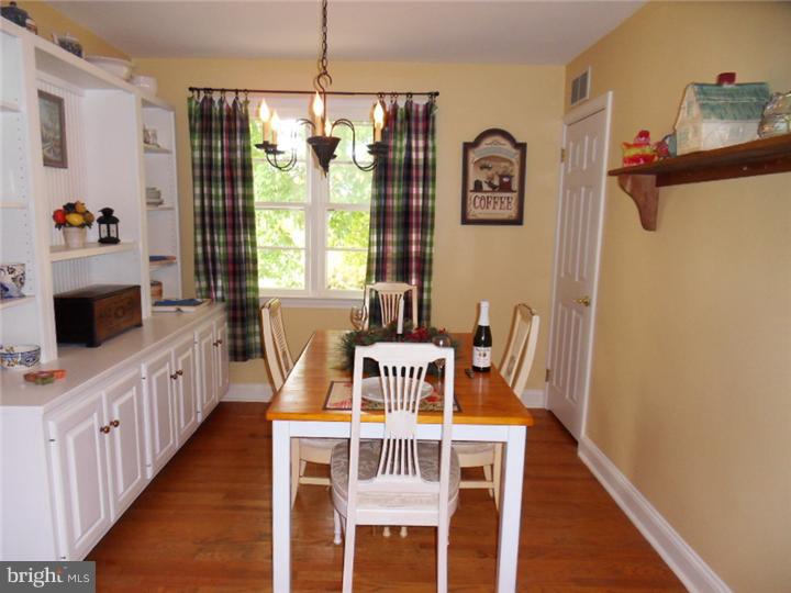 185 Durham Road Newtown, PA 18940 - Photo 6 of 24 Dining Room