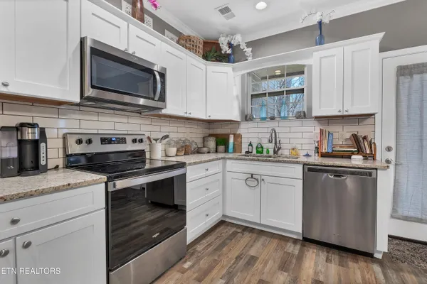 $362,000 | 223 Bishop Cap Circle, Unit 106, Townsend, TN 37882