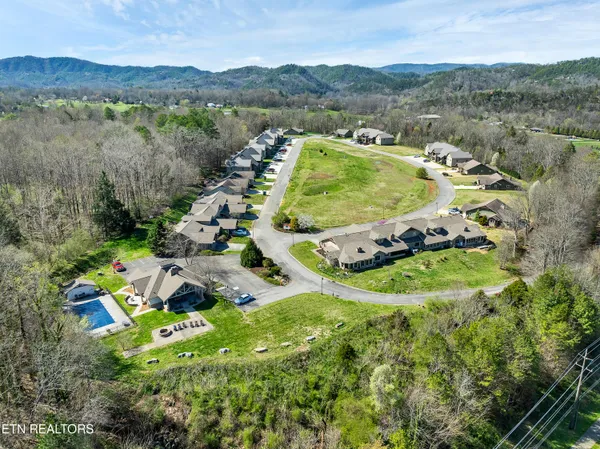 $362,000 | 223 Bishop Cap Circle, Unit 106, Townsend, TN 37882