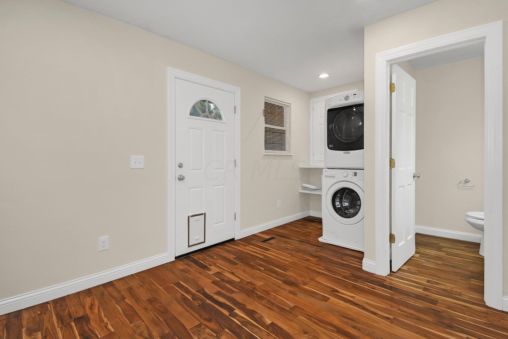 1920 Riverside Drive Columbus, OH 43221 - Photo 19 of 40 Mud Room, 1st Floor Laundry, & Half Bath