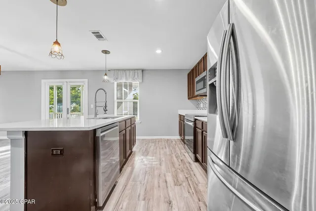 $449,000 | 7312 Port Pl Street, Southport, FL 32409