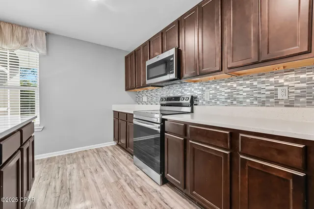 $449,000 | 7312 Port Pl Street, Southport, FL 32409