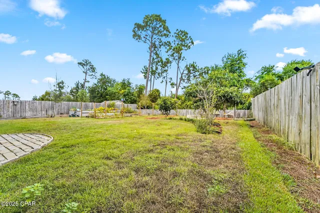 $449,000 | 7312 Port Pl Street, Southport, FL 32409