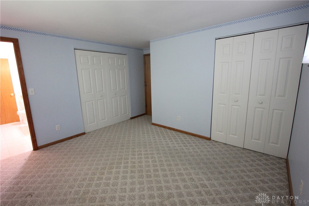 6529 Harshmanville Road Huber Heights, OH 45424 - Photo 37 of 45