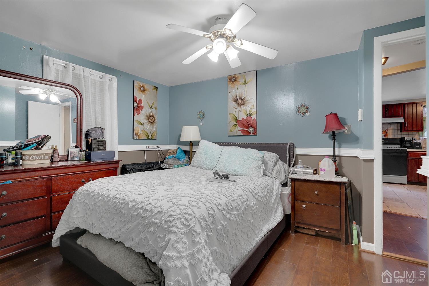 1735 Holly Road North Brunswick, NJ 08902 - Photo 16 of 37 Gallery Image 16