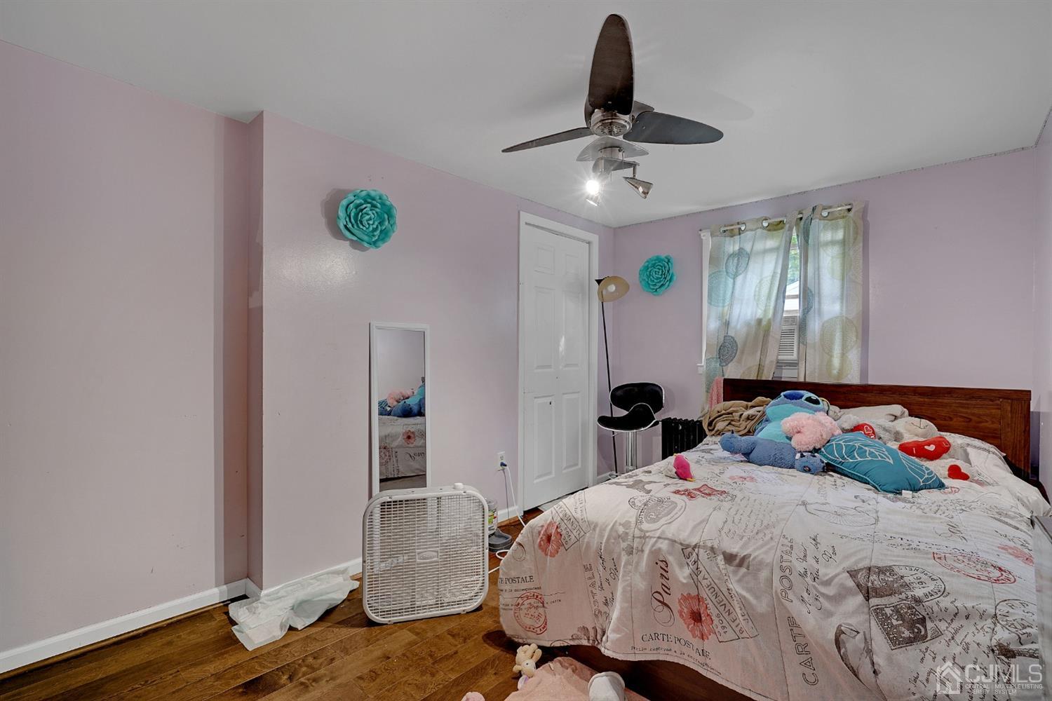 1735 Holly Road North Brunswick, NJ 08902 - Photo 18 of 37 Gallery Image 18