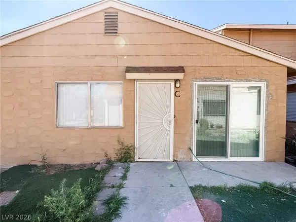 $1,550 | 5216 Gray Lane, Unit C, Las Vegas, NV 89119