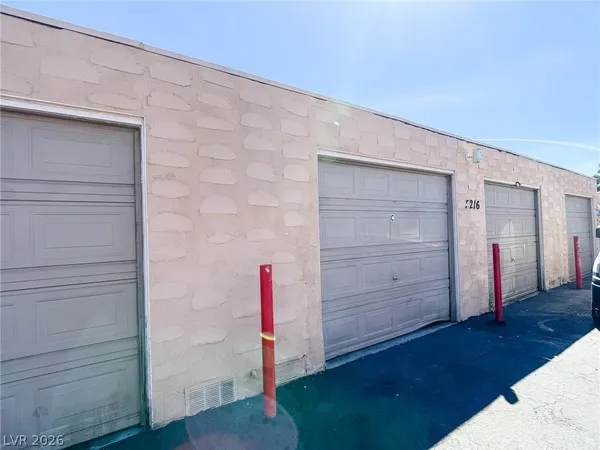 $1,550 | 5216 Gray Lane, Unit C, Las Vegas, NV 89119