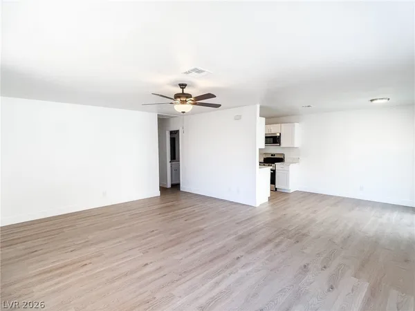 $1,550 | 5216 Gray Lane, Unit C, Las Vegas, NV 89119