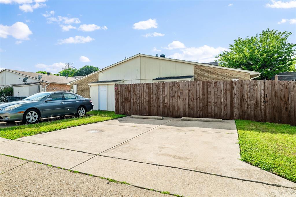 7254 Pineberry Road Dallas, TX 75249 - Photo 33 of 38 Gallery Image 33