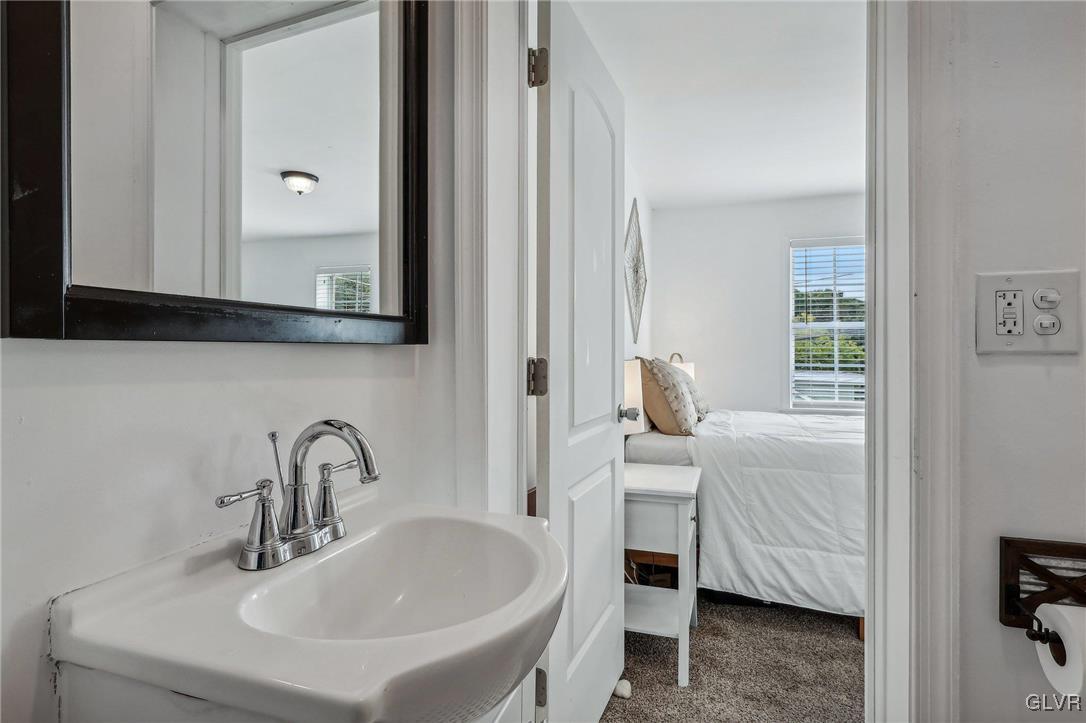 3203 Washington Street Bethlehem, PA 18020 - Photo 22 of 50