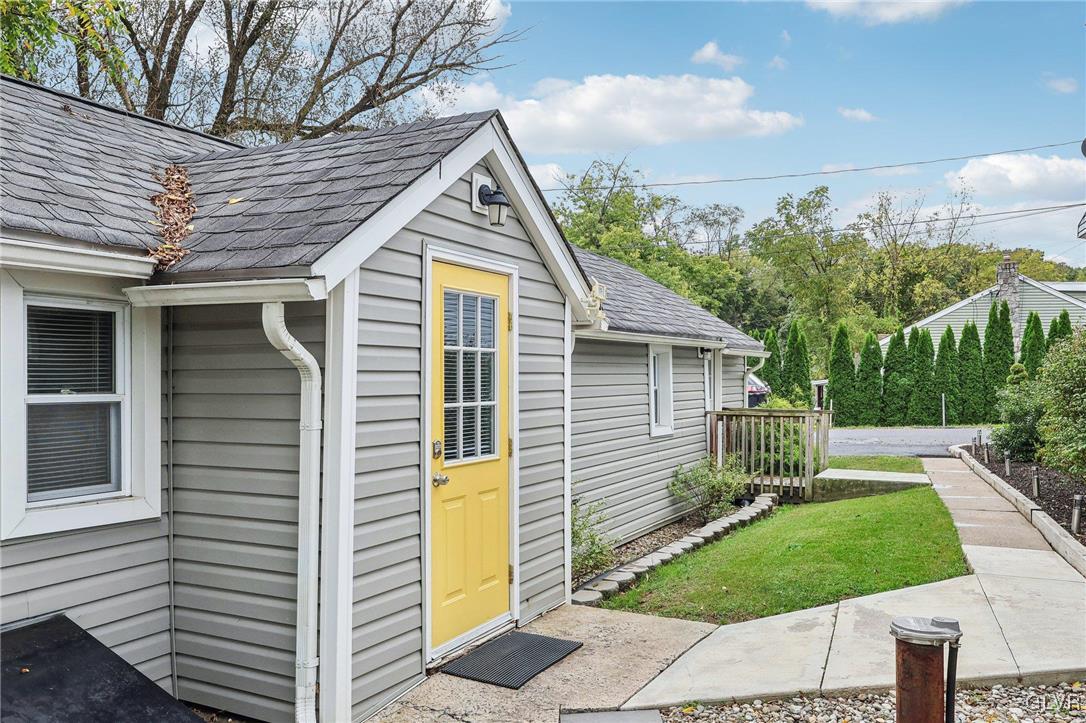 3203 Washington Street Bethlehem, PA 18020 - Photo 30 of 50