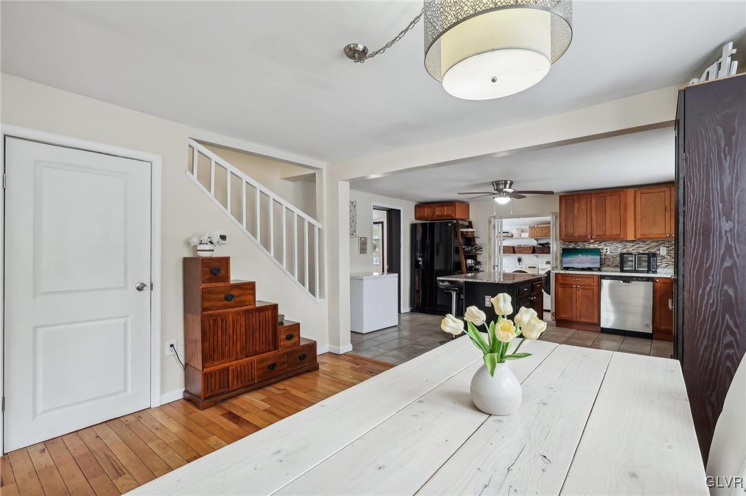 3203 Washington Street Bethlehem, PA 18020 - Photo 10 of 50