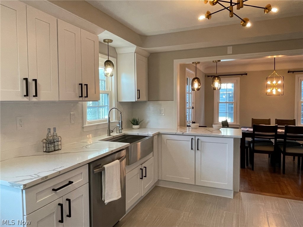 3877 Silsby Road Cleveland, OH 44118 - Photo 12 of 25 Gallery Image 12