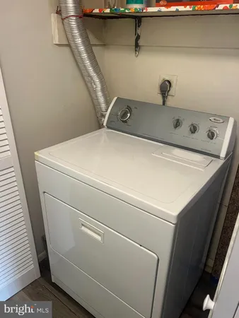 $3,000 | 2216 Sanibel Drive, Reston, VA 20191