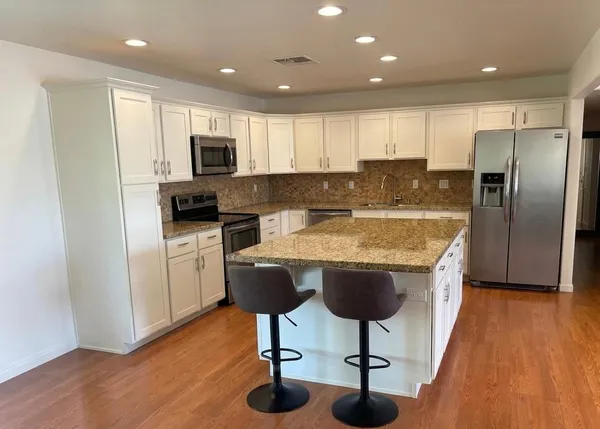 $2,900 | 2218 North 81st Street, Scottsdale, AZ 85257