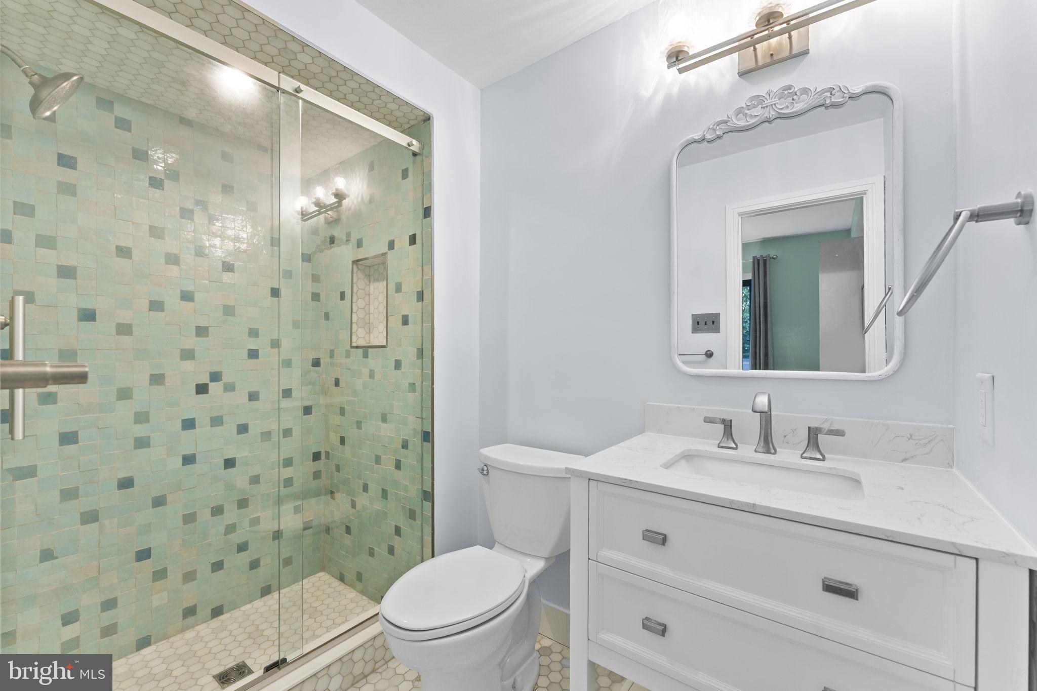 5 Avignon, Unit 5 Devon, PA 19333 - Photo 25 of 38 Recently renovated bathroom.