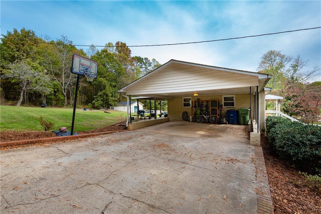814 4th Street Southwest Conover, NC 28613 - Photo 27 of 34 Gallery Image 27
