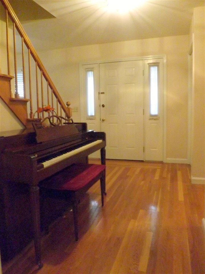 248 Mill Road Hampton, NH 03842 - Photo 15 of 40