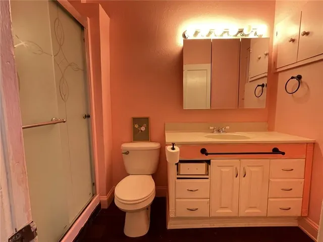 $380,000 | 2803 Harrison Street, Kansas City, MO 64109