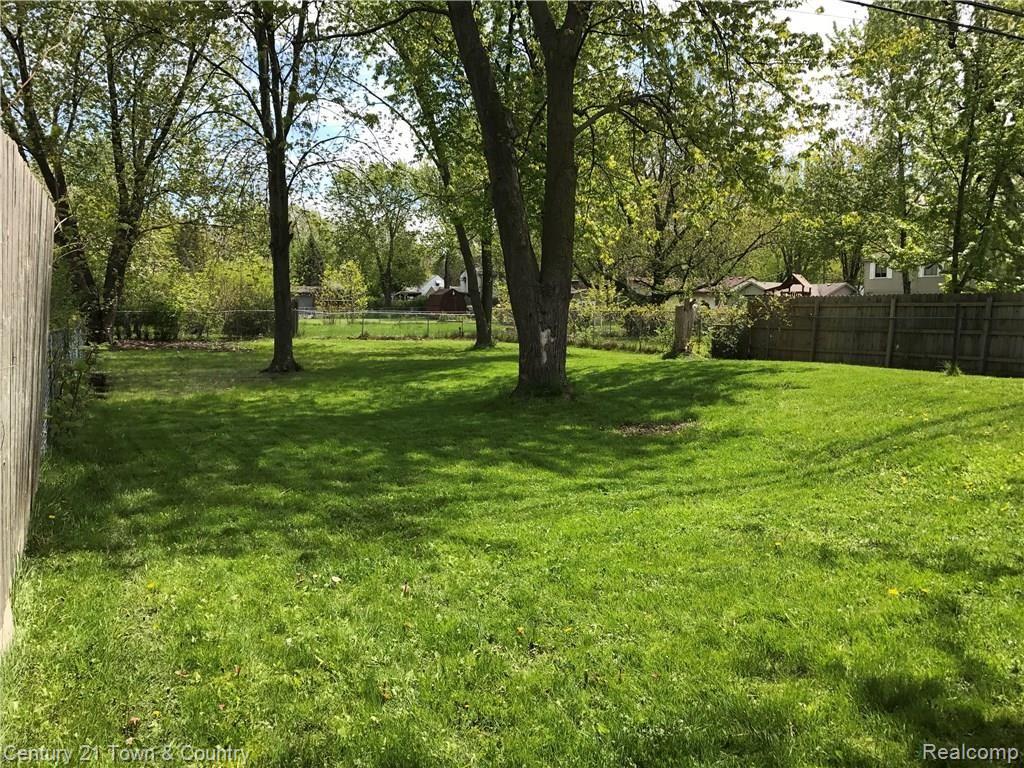 3143 Crooks Road Rochester Hills, MI 48309 - Photo 22 of 23