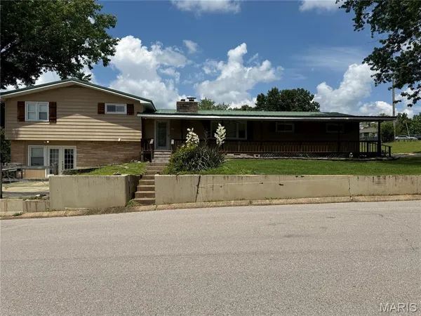 $264,900 | 1100 Home Avenue, Waynesville, MO 65583