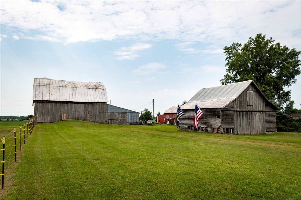 112 East Walton Road Mount Pleasant, MI 48858 - Photo 36 of 41 1890800-35.JPG