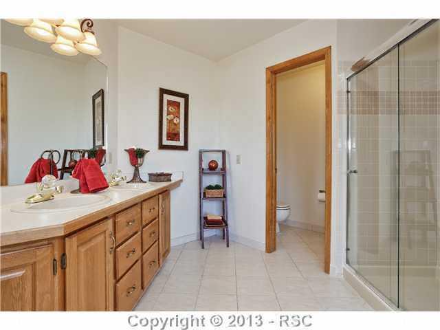 960 Bend In The Trail Road Monument, CO 80132 - Photo 14 of 25 Gallery Image 14