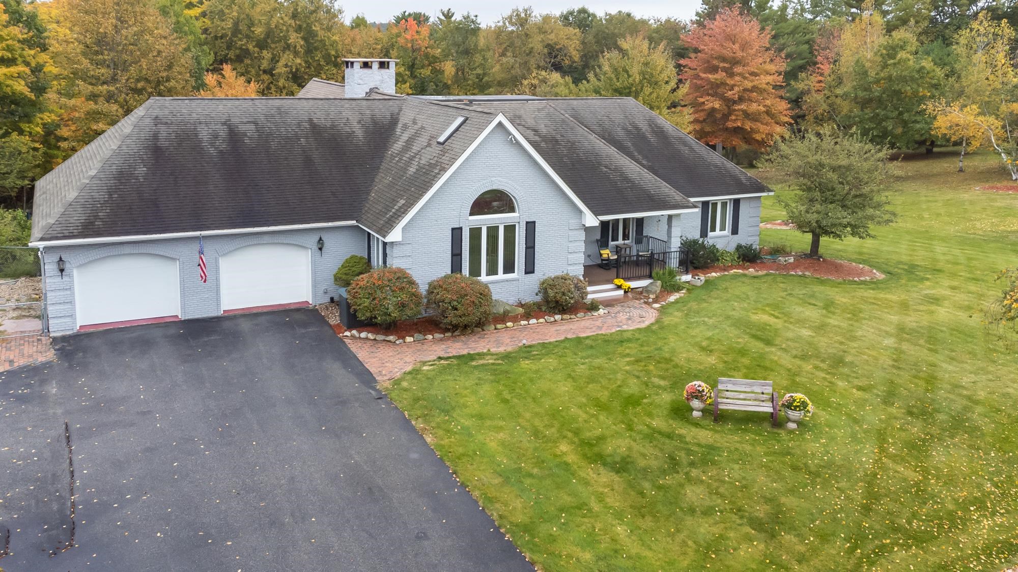 74 Plateau Ridge Road Loudon, NH 03307 - Photo 2 of 40