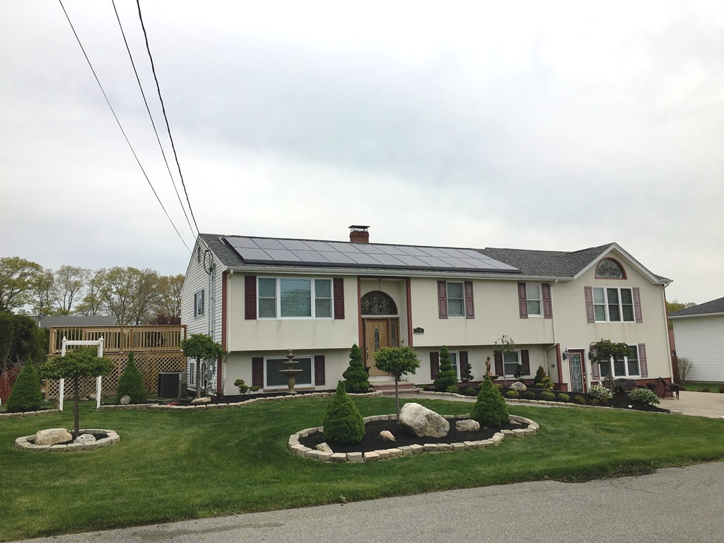 706 Norman Street Fall River, MA 02721 - Photo 2 of 30 Gallery Image 2